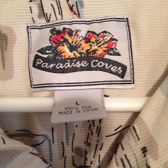 - Paradise Coves Men’s button down 100% silk… - Picture 3 of 3